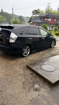 トヨタ プリウスα