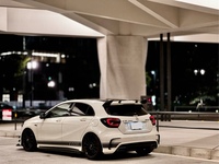 メルセデスAMG Aクラス
