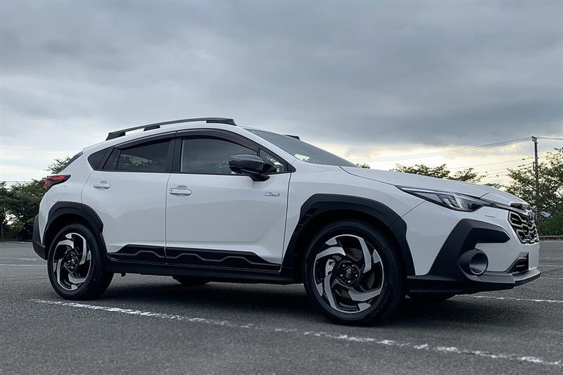 スバル クロストレック プレミアム S:HEV EX ルーフレール装着車_AWD(CVT_2.5)