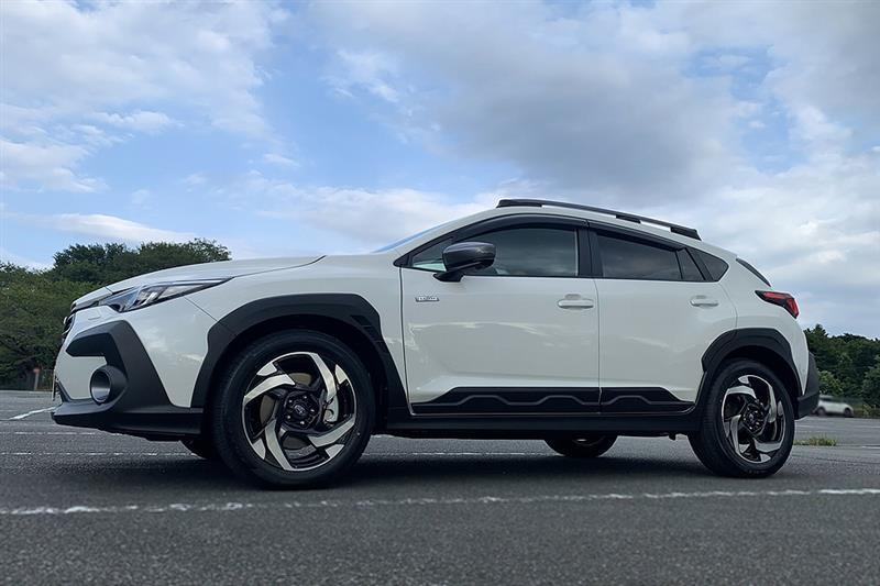 スバル クロストレック プレミアム S:HEV EX ルーフレール装着車_AWD(CVT_2.5)