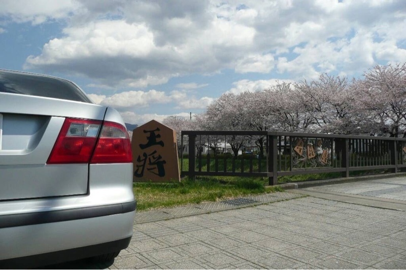 サーブ 9-5 セダン 2.3t_RHD(4ドア_AT)