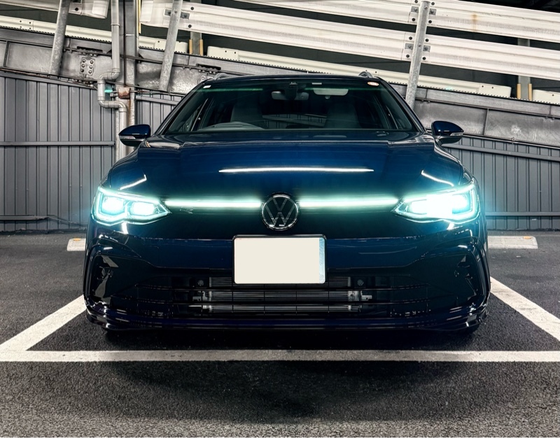 フォルクスワーゲン ゴルフ ヴァリアント TDI Rライン_RHD(DSG_2.0)