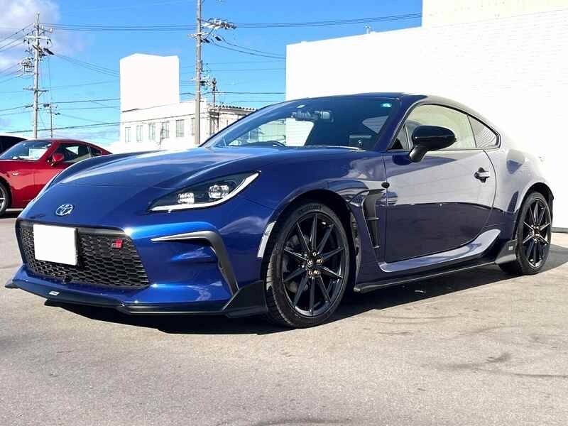 トヨタ GR86 RZ(MT_2.4)
