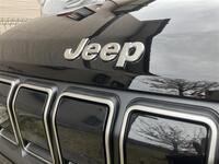 ジープ アベンジャー
