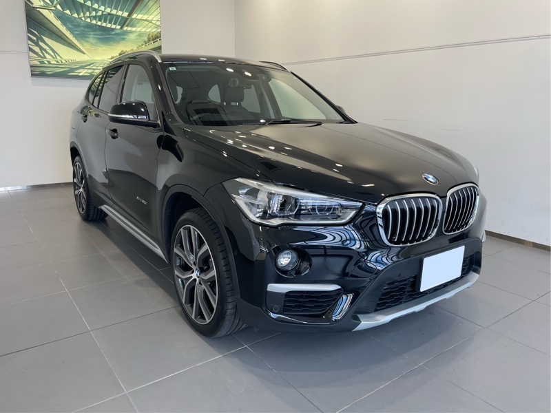 BMW X1 xドライブ 20i xライン_RHD_4WD(AT_2.0)