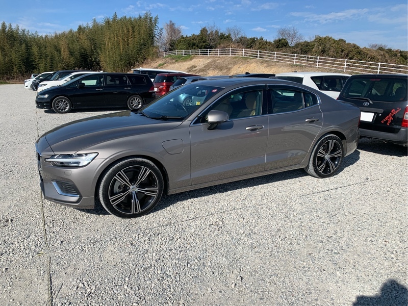 ボルボ S60 プラグインハイブリッド T6 ツインエンジン AWD インスクリプション_RHD_AWD(AT_2.0)