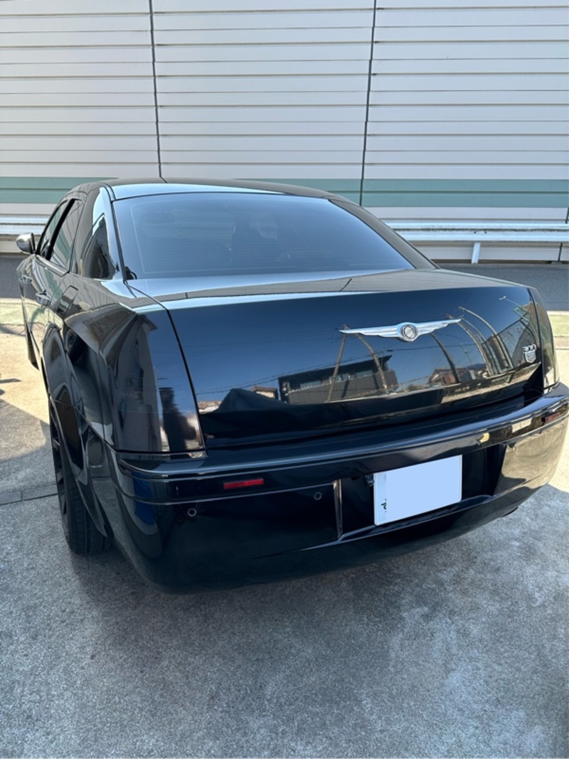 クライスラー 300C（セダン）