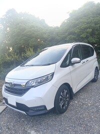ホンダ フリード クロスター ホンダセンシング_6人乗り(CVT_1.5)