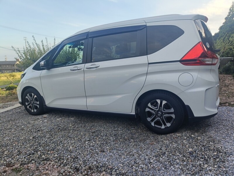 ホンダ フリード クロスター ホンダセンシング_6人乗り(CVT_1.5)