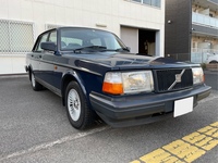 ボルボ 240 セダン 240GL_RHD(AT_2.3)