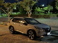 日産 エクストレイル G e-4ORCE_5人乗り_4WD(1.5)