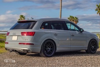 アウディ Q7 3.0 TFSI クワトロ_アダプティブエアサスペンション仕様_RHD_4WD(AT_3.0)