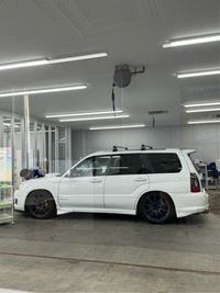 スバル フォレスター