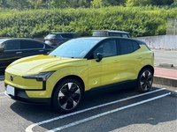 ボルボ EX30 ウルトラ シングルモーター エクステンデッドレンジ_RHD