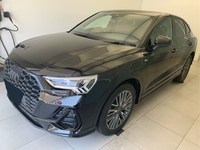 アウディ Q3 スポーツバック Q3 スポーツバック 35 TDI クワトロ Sライン_RHD_4WD(AT_2.0)