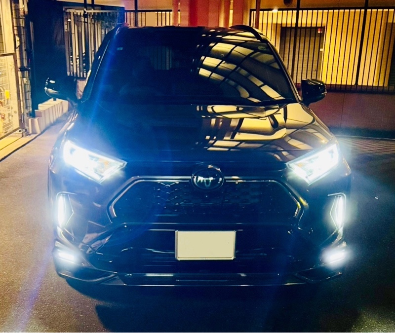 トヨタ RAV4 PHV ブラックトーン_E-Four(CVT_2.5)