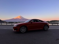 アウディ TT クーペ TT クーペ 2.0 TFSI クワトロ_RHD_4WD(AT_2.0)