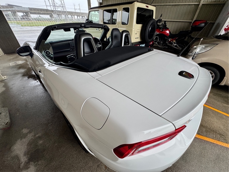 アバルト 124スパイダー アバルト124スパイダー_RHD(MT_1.4)