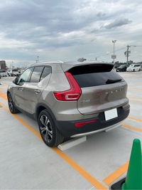 ボルボ XC40 T4 AWD インスクリプション_RHD_AWD(AT_2.0)