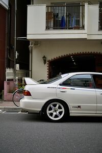 ホンダ インテグラ TYPE_R(4ドア_MT_1.8)