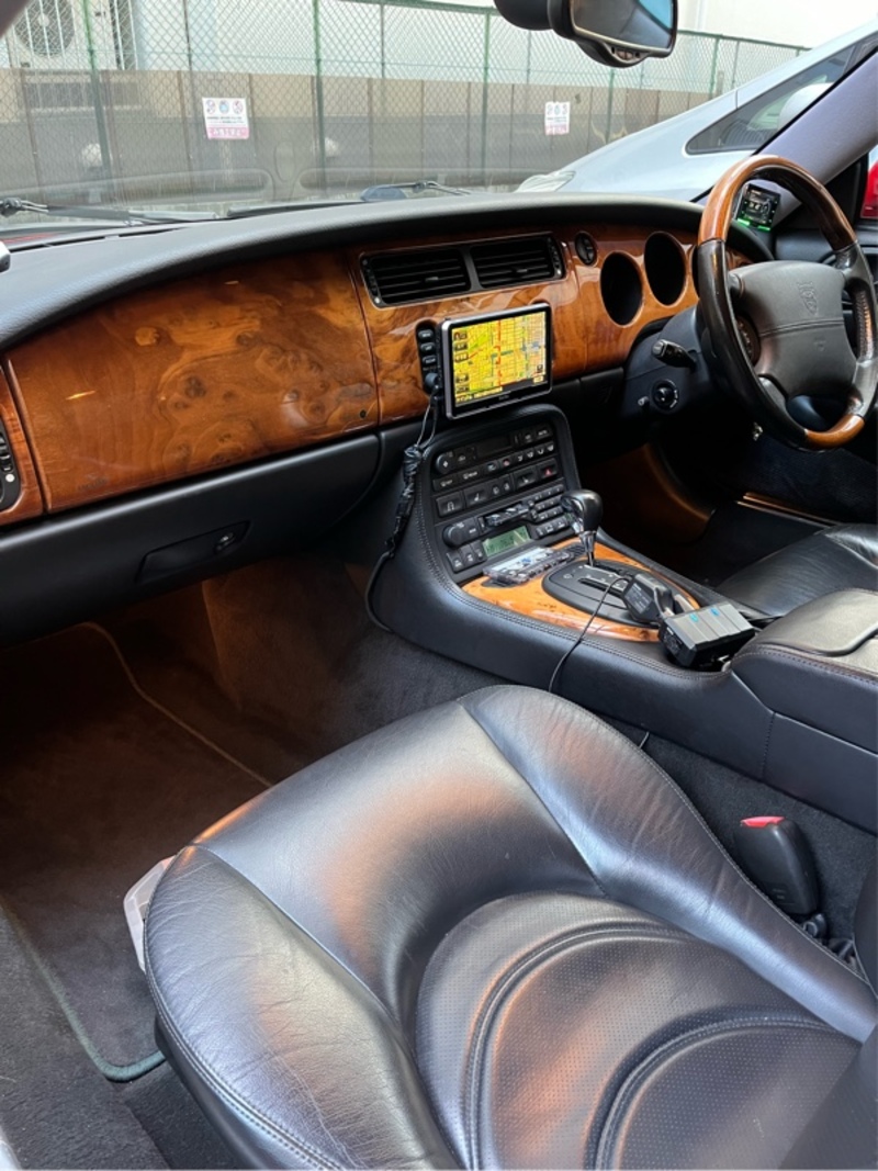 ジャガー XKシリーズ クーペ XKRクーペ_RHD(AT_4.2)