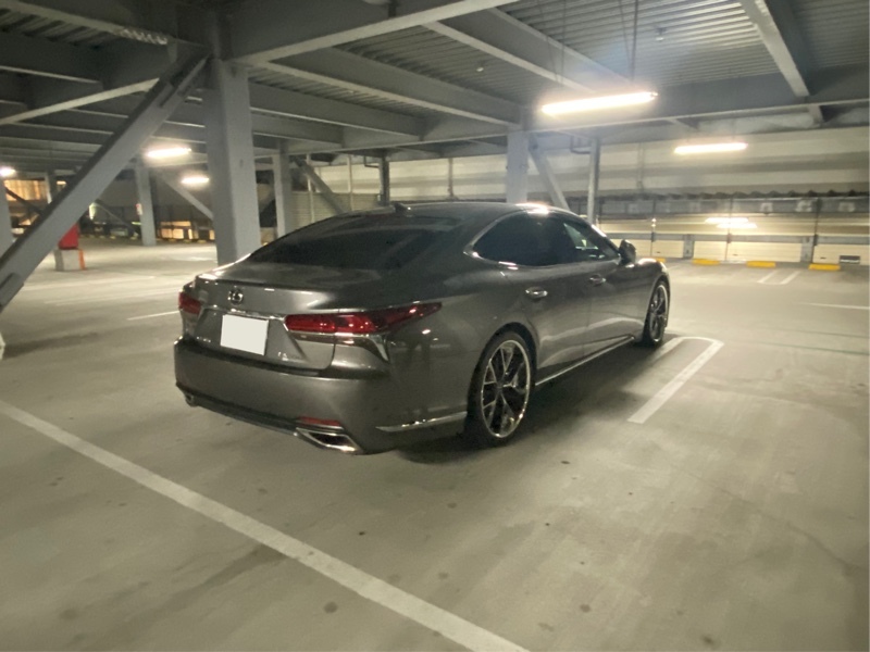 レクサス LS 500“エクゼグティブ”(AT_3.5)