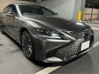 レクサス LS 500“エクゼグティブ”(AT_3.5)