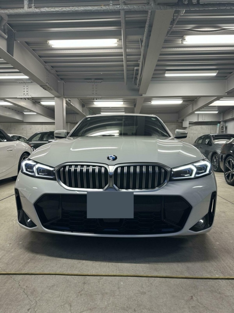 BMW 3シリーズ セダン 318i Mスポーツ_RHD(AT_2.0)