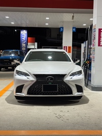 レクサス LSハイブリッド 500h“バージョンL”_AWD(CVT_3.5)