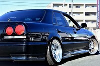日産 スカイライン 25GTターボ(セダン_MT_2.5)