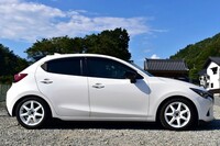 マツダ デミオ 15S ツーリング(AT_1.5)