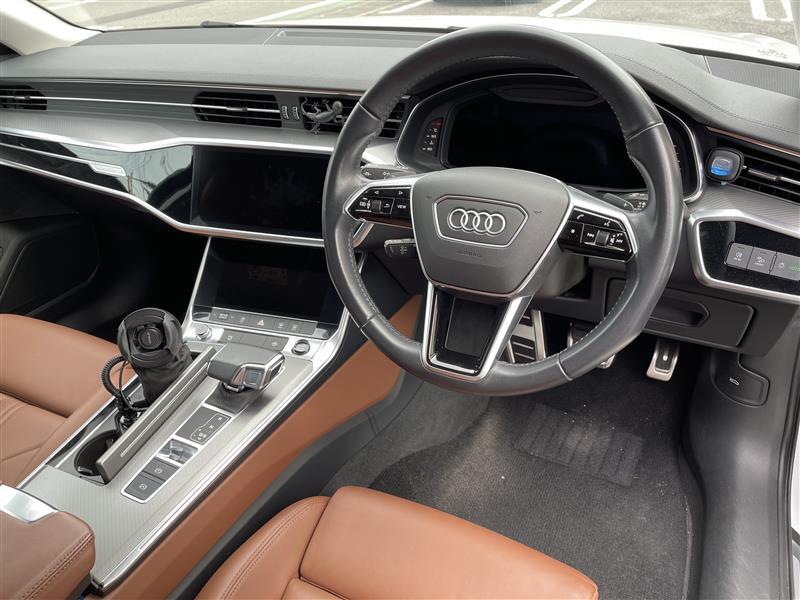 アウディ A6 （セダン） A6 45 TFSI クワトロ スポーツ_RHD_4WD(Sトロニック_2.0)
