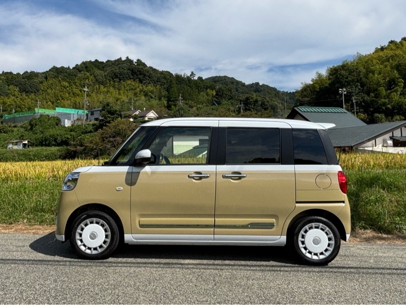 ダイハツ ムーヴキャンバス ストライプスGターボ eco IDLE非装着車(CVT_0.66)