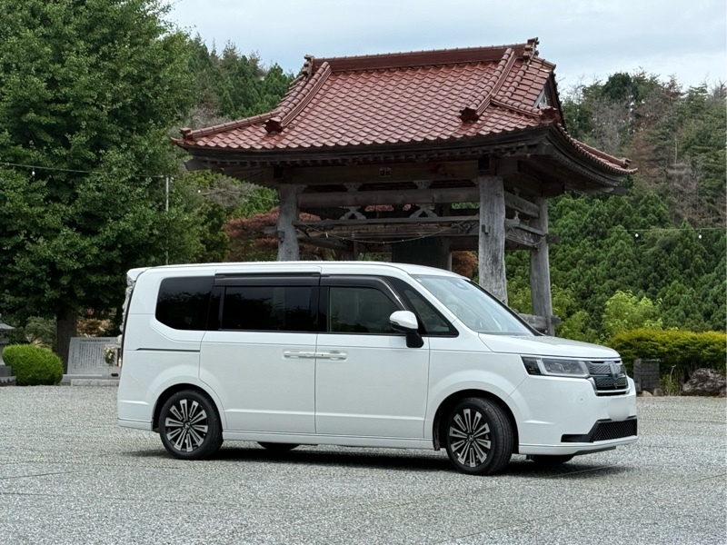 ホンダ ステップワゴンスパーダハイブリッド