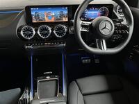 メルセデス・ベンツ GLAクラス GLA200d 4マチック_RHD_4WD(DCT_2.0)