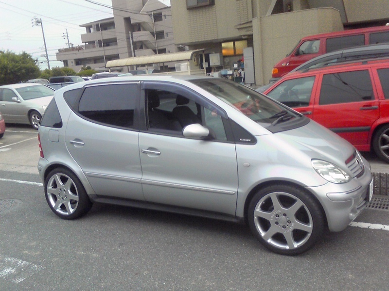 メルセデス・ベンツ Aクラス A160L_エレガンス_RHD(AT_1.6)