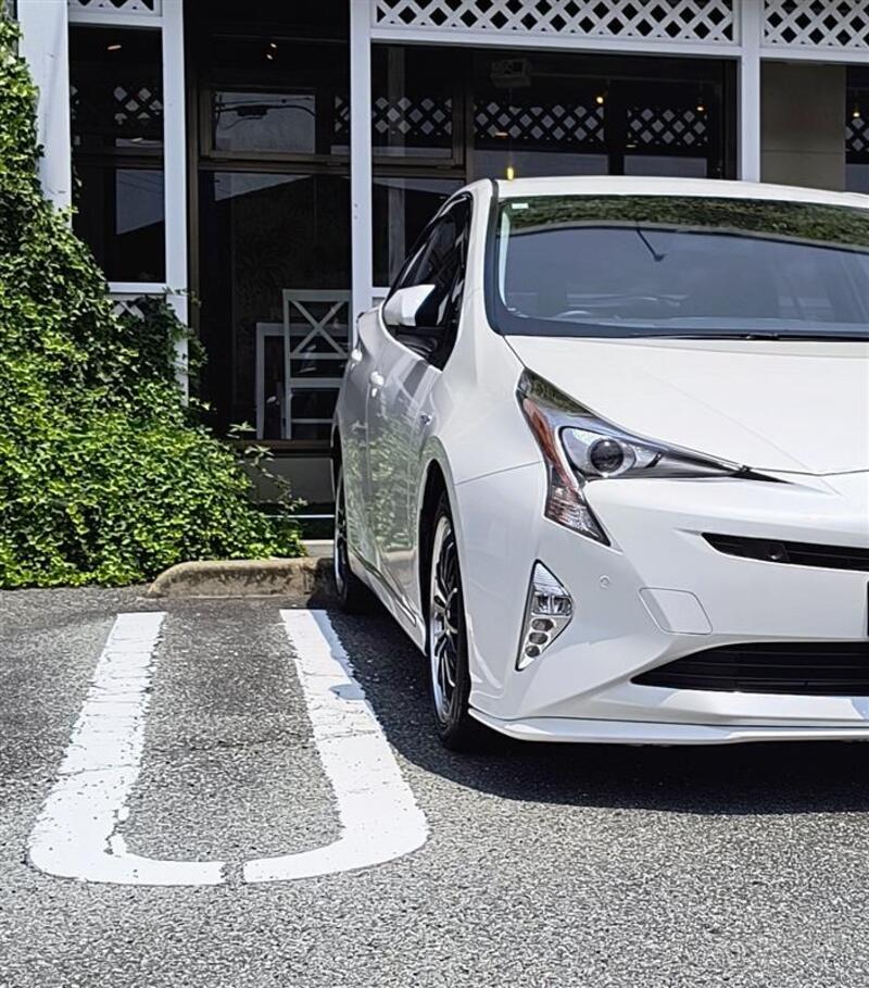 トヨタ プリウス A(CVT_1.8)