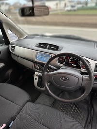 スバル ステラ カスタムRS(CVT_0.66)