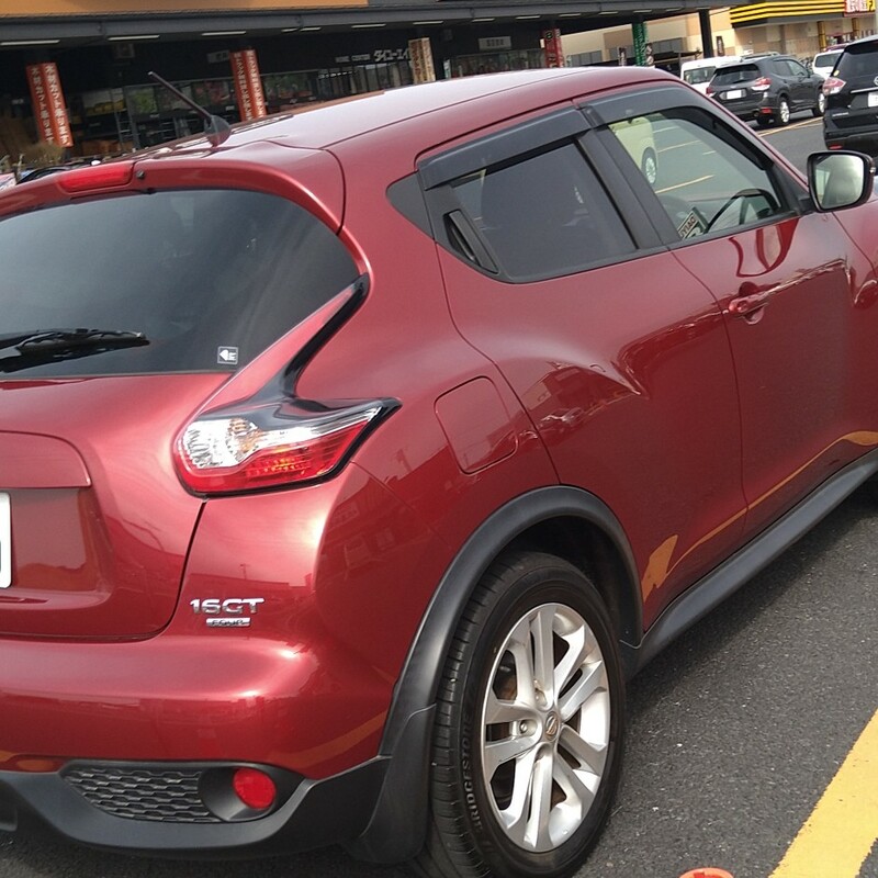 日産 ジューク 16GT FOUR_4WD(CVT_1.6)