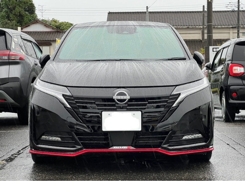 日産 オーラ e-POWER ニスモ チューンド e-POWER 4WD(1.2)