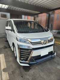 トヨタ ヴェルファイア Z_7人乗り_4WD(CVT_2.5)