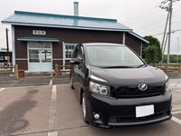 トヨタ ヴォクシー トランス-X_5人乗り_4WD(CVT_2.0)