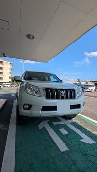 トヨタ ランドクルーザープラド TX“Lパッケージ”_7人乗り(AT_2.7)