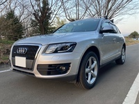 アウディ Q5 2.0 TFSI クワトロ_RHD_4WD(AT_2.0)