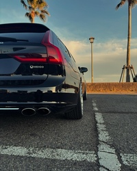 ボルボ V90