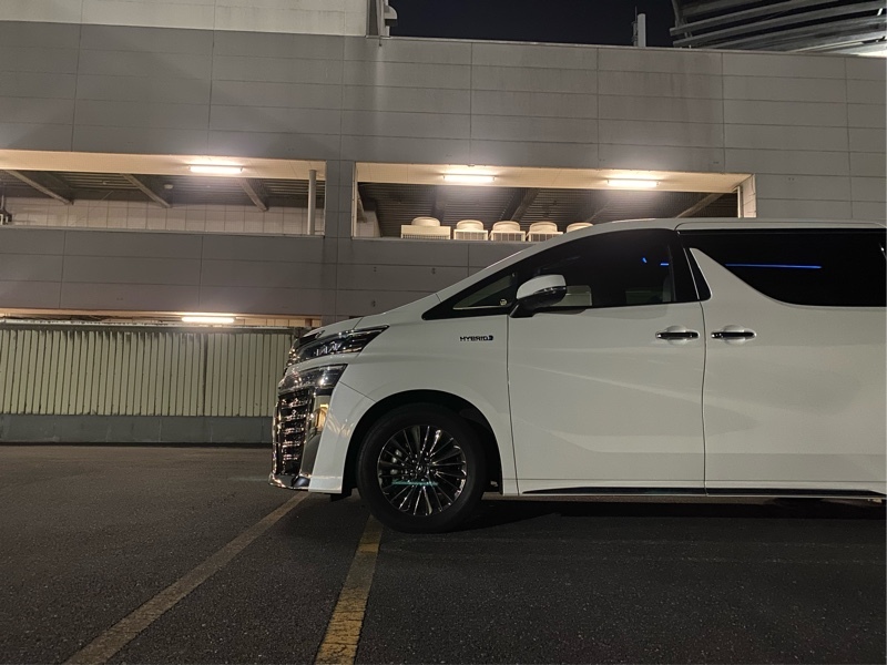 トヨタ ヴェルファイアハイブリッド ハイブリッド エグゼクティブラウンジ_7人乗り_4WD(CVT_2.5)