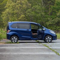 ホンダ フリード G・ジャストセレクション_6人乗り(CVT_1.5)