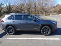 トヨタ RAV4 アドベンチャー“オフロードパッケージ”_4WD(CVT_2.0)