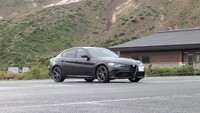 アルファロメオ ジュリア 2.0 ターボ ヴェローチェ_RHD(AT_2.0)