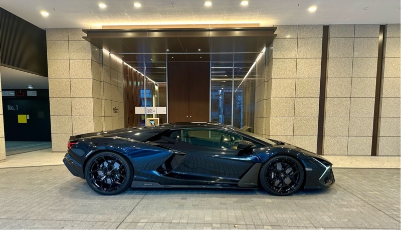 ランボルギーニ レヴエルト レヴエルト_LHD_4WD（AMT_6.5）